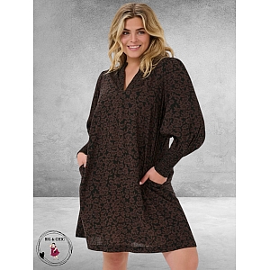 KAFFE CURVE Jurk Bella Fudge/Black